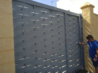 Herrero en dos hermanas. Económico y 615245709