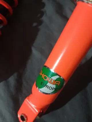 Amortiguadores Derbi Variant showa