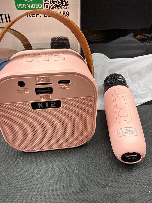 Altavoz Karaoke Portátil Stock Líder