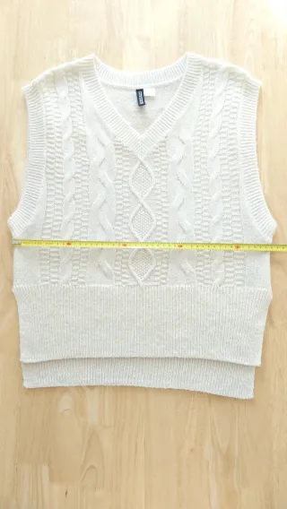 Chaleco H&M punto ochos Talla XS