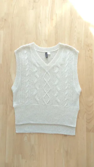 Chaleco H&M punto ochos Talla XS