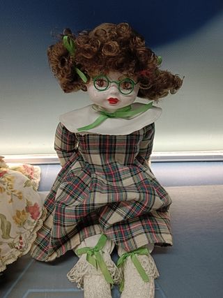 Bambole di porcellana 40 e 37 cm.