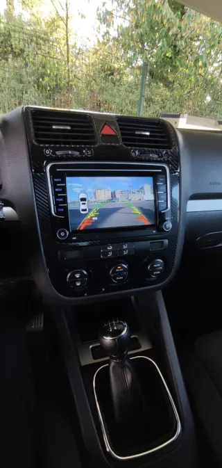 Volkswagen Golf 2004