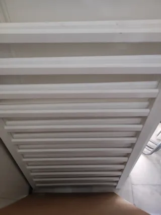 Cuna blanca para bebé