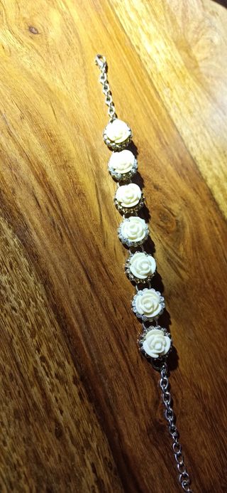 Rosas Blancas Pulsera