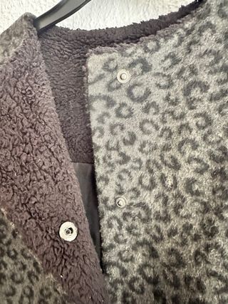 Cappotto con stampa leopardata per bambini