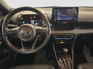 TOYOTA YARIS 1.5 VVT-I HYBRID STYLE 116 5P