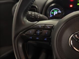 TOYOTA YARIS 1.5 VVT-I HYBRID STYLE 116 5P
