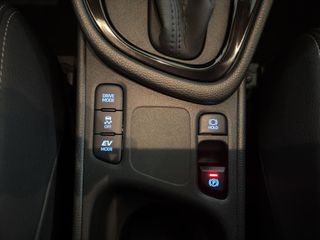 TOYOTA YARIS 1.5 VVT-I HYBRID STYLE 116 5P