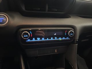 TOYOTA YARIS 1.5 VVT-I HYBRID STYLE 116 5P