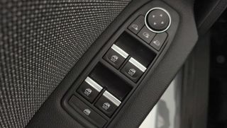 RENAULT SYMBIOZ TECHNO FULL HYBRID E-TECH 145CV