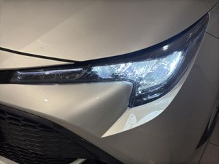 TOYOTA COROLLA 1.8 HYBRID ACTIVE TECH E-CVT 122 5P