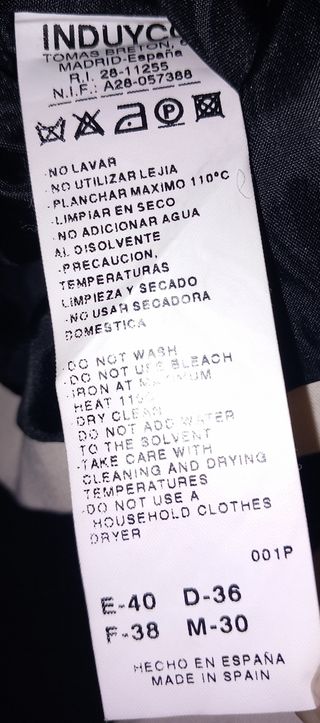 110- Chaqueta beige y negro, con rayas