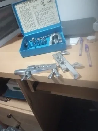 Kit Abocardador Tubos Aire Acondicionado