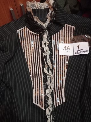 49- Chaqueta americana L negra blanca +