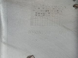 Iveco 504096162 deflector izquierdo stralis 98286