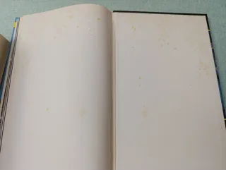 Dos tomos New X-Men de Grant Morrison