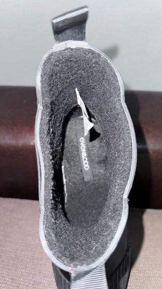 Botas de agua negras con forro polar