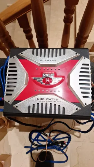 Subwoofer Alpine S y Etapa Pyle 1000W