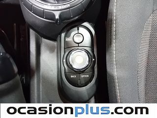 MINI MINI Cabrio Cooper D 85 kW (116 CV)