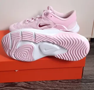 Zapatillas Nike Rosas y Blancas