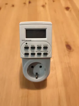 Enchufe programador digital Masterclear