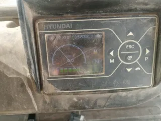 Carretilla elevadora eléctrica Hyundai
