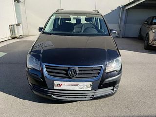 VOLKSWAGEN Touran TDI 105CV Highline