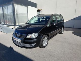 VOLKSWAGEN Touran TDI 105CV Highline