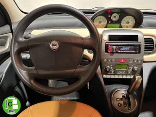 LANCIA Ypsilon 1.4 16V Platino DFN