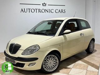 LANCIA Ypsilon 1.4 16V Platino DFN