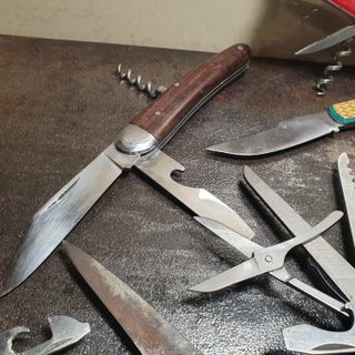 Coltellino svizzero multiuso