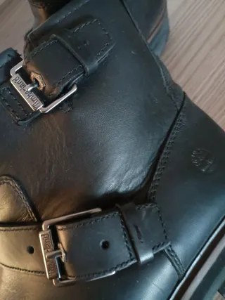 Stivaletti Timberland neri con fibbie