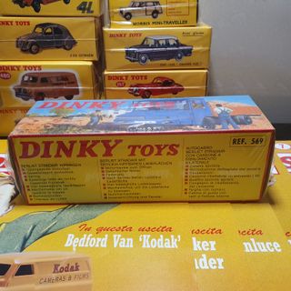 Modellini Dinky Toys Collezione