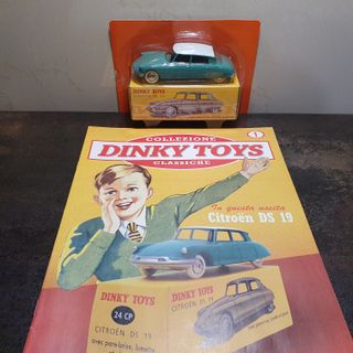 Modellini Dinky Toys Collezione