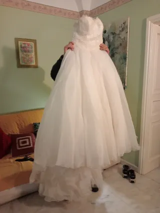 Abito da sposa Via della Spiga