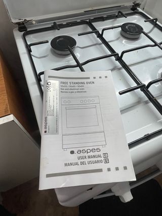 Horno de cocina blanco