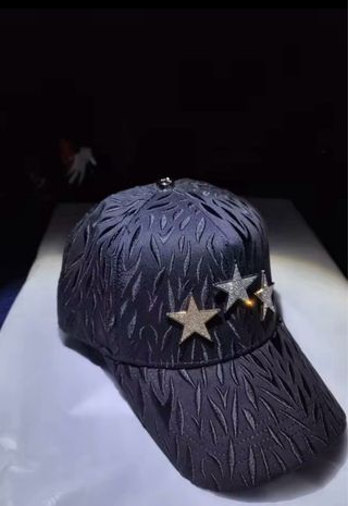 Gorra estilo hip hop gris