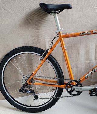 Bicicleta Alpinestars Clasica de montaña hibrida