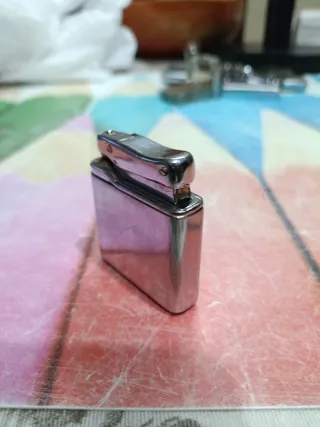 Accendino Colibrì anni '70