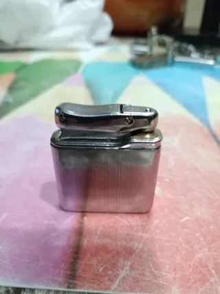 Accendino Colibrì anni '70