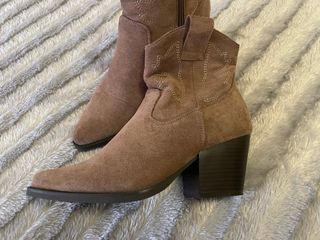 Botines estilo cowboy beige/marrón