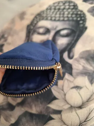 Pitillera azul de terciopelo