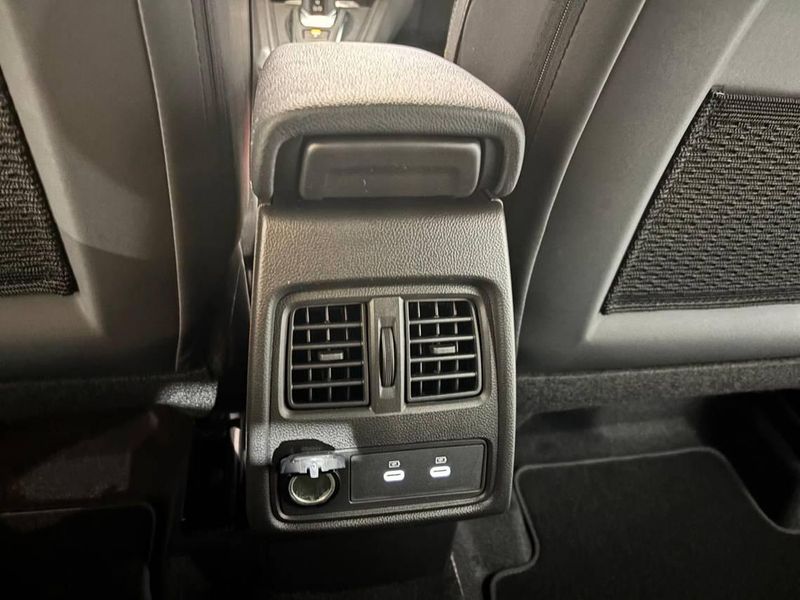Renault Captur 2025, foto 12