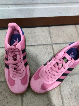 Zapatillas Adidas Samba Rosa y Negro