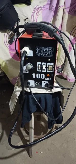 Soldadora MIG 100A
