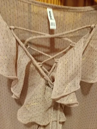 Body Beige y Dorado con Volantes