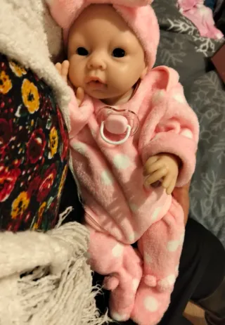 Muñeca Reborn de silicona platino