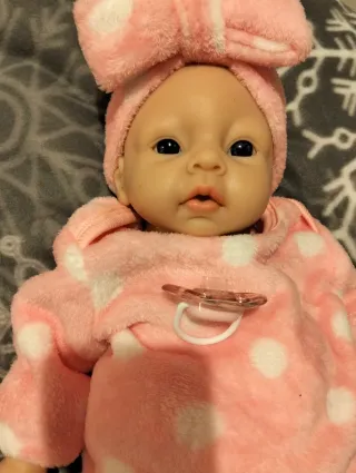 Muñeca Reborn de silicona platino