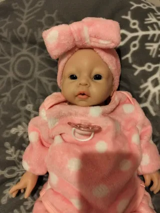 Muñeca Reborn de silicona platino